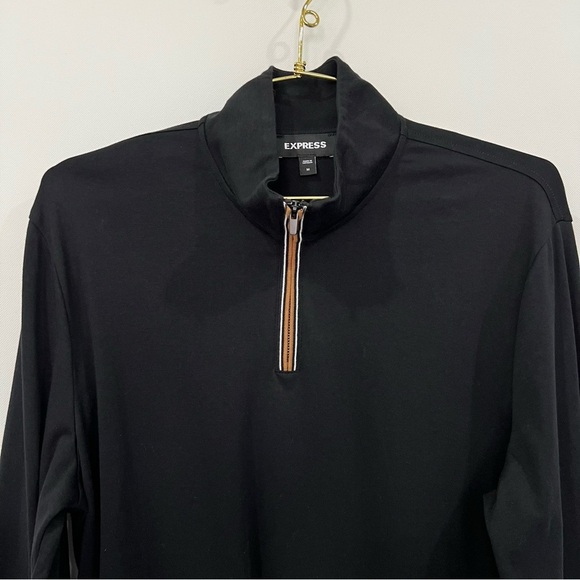 Express Tipped Quarter-Zip Sweatshirt Black Size Medium Black Long Sleeve - Picture 6 of 6